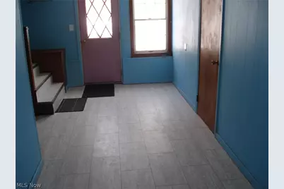 716 Chestnut Street, Conneaut, OH 44030 - Photo 2