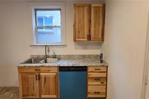 1254 Main St, Follansbee, WV 26037 - Photo 12