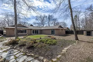 17338 Ridge Creek Rd, Strongsville, OH 44136 - Photo 4