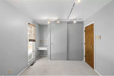 17338 Ridge Creek Road, Strongsville, OH 44136 - Photo 20