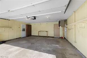 17338 Ridge Creek Rd, Strongsville, OH 44136 - Photo 30