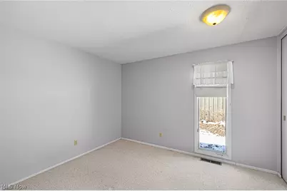 17338 Ridge Creek Road, Strongsville, OH 44136 - Photo 22