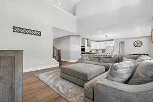 8960 Leatherleaf Dr, Columbia Station, OH 44028 - Photo 4