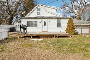 575 Flora Ave, Akron, OH 44314 - Photo 40