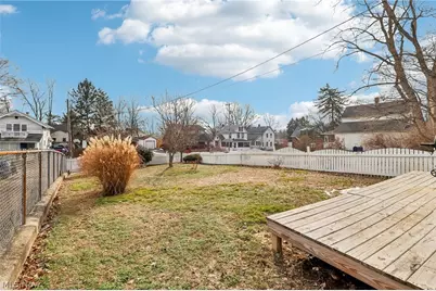 575 Flora Avenue, Akron, OH 44314 - Photo 42