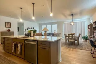 8139 Brookview Ln, Mentor, OH 44060 - Photo 4