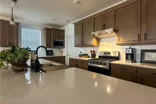 8139 Brookview Ln, Mentor, OH 44060 - Photo 6