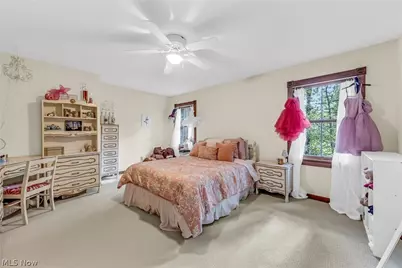 8851 Spring Valley Drive, Grandview Heights, OH 44147 - Photo 34