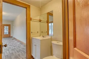 240 E Main St, Quaker City, OH 43773 - Photo 10