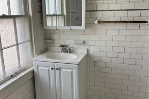 906 Keystone Dr, Cleveland Heights, OH 44121 - Photo 12