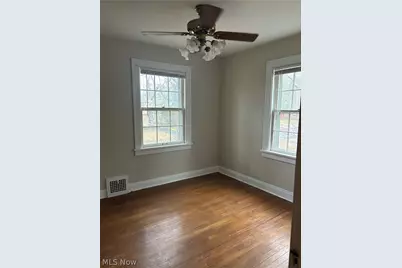 906 Keystone Drive, Cleveland Heights, OH 44121 - Photo 14
