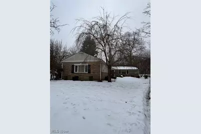 726 Hughey Drive, Kent, OH 44240 - Photo 1