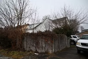 1216 16th St, Parkersburg, WV 26101 - Photo 6