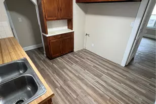 25 S Osborn Ave, Youngstown, OH 44509 - Photo 4