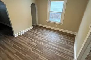 25 S Osborn Ave, Youngstown, OH 44509 - Photo 6