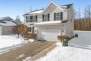 419 Whitetail Trail NE, Canton, OH 44704 - Photo 2