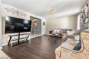 419 Whitetail Trail NE, Canton, OH 44704 - Photo 10