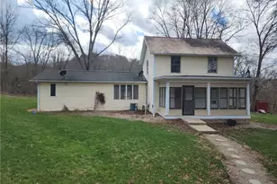 6784 Old Zoarville Rd NE, Zoarville, OH 44656 - Photo 2