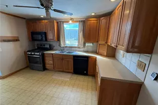 6784 Old Zoarville Rd NE, Zoarville, OH 44656 - Photo 10