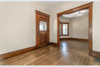 1697 W 69th Street, Loveland, OH 44102 - Photo 8