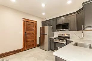 1697 W 69th St, Loveland, OH 44102 - Photo 20