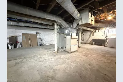 1887 Lampson Road, Loveland, OH 44112 - Photo 32