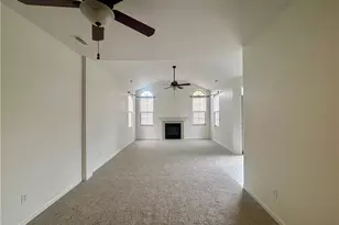 404 River Glen Dr NE, Warren, OH 44484 - Photo 6