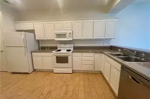 404 River Glen Dr NE, Warren, OH 44484 - Photo 8