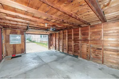 12608 Sprecher Avenue, Loveland, OH 44135 - Photo 32