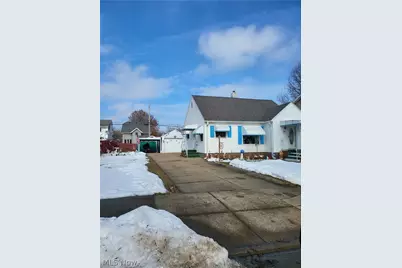 367 Wayne Avenue, Akron, OH 44301 - Photo 2