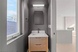 2149 Columbus Rd, Loveland, OH 44113 - Photo 14