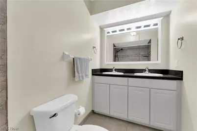 985 Canyon View Road #108-D, Northfield, OH 44067 - Photo 16