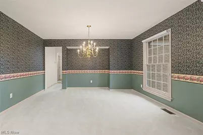 20067 Killians Grove, Strongsville, OH 44149 - Photo 6