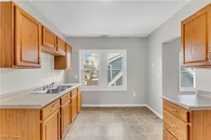 10222 Joan Ave, Loveland, OH 44111 - Photo 10