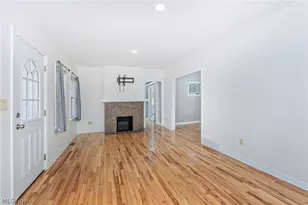 917 Brunswick Rd, Loveland, OH 44112 - Photo 6