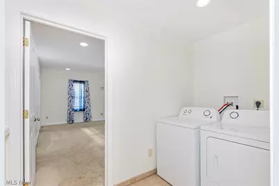 917 Brunswick Road, Loveland, OH 44112 - Photo 16