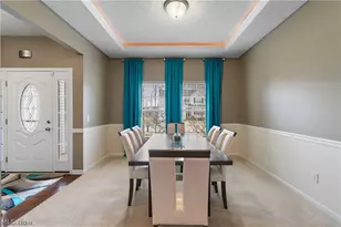 10453 Dogwood Dr, Aurora, OH 44202 - Photo 6