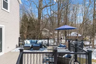 8445 Stoney Brk Dr, Chagrin Falls, OH 44023 - Photo 40