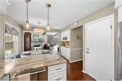 8445 Stoney Brook Drive, Chagrin Falls, OH 44023 - Photo 16