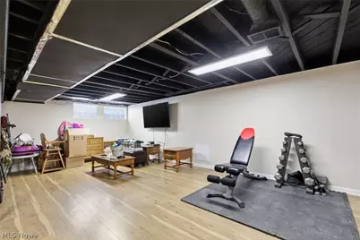 621 Greenwood Avenue, Akron, OH 44320 - Photo 36