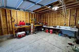 4001 E 54th St, Newburgh Heights, OH 44105 - Photo 22