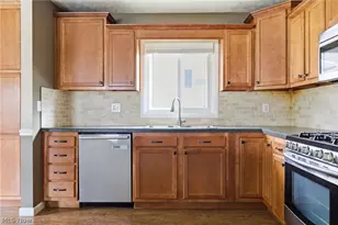 5132 Ridgeglen Cir NW, Canton, OH 44708 - Photo 10