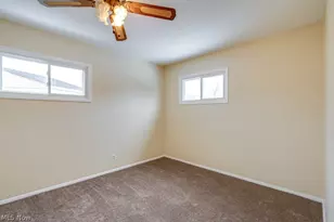 1203 Sarlson Ave, Akron, OH 44314 - Photo 22