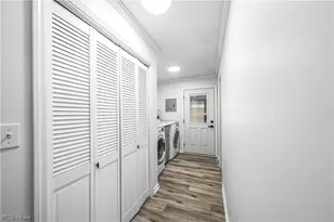 8075 Crestwood Dr, Garrettsville, OH 44231 - Photo 26