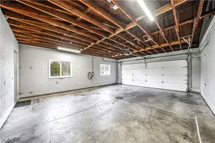 8075 Crestwood Dr, Garrettsville, OH 44231 - Photo 36