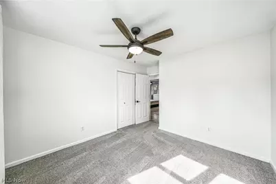 8075 Crestwood Drive, Garrettsville, OH 44231 - Photo 28