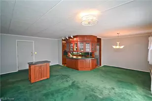 5200 West Blvd, Youngstown, OH 44512 - Photo 6