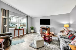 545 Fulmer Ave, Akron, OH 44312 - Photo 10