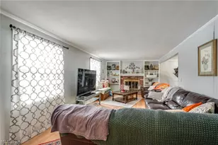 4277 Skycrest Dr NW, Canton, OH 44718 - Photo 10