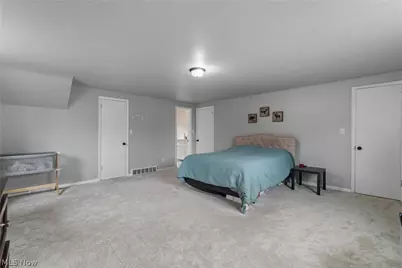 23650 Shelburne Road, Huber Heights, OH 44122 - Photo 24